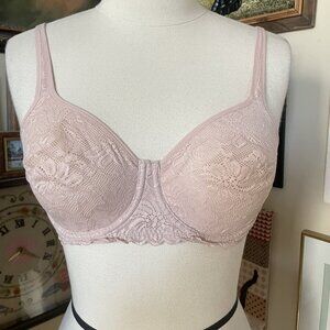 Wacoal Pink Soft Sense Lightweight Stretch Lace Underwire Bra Size 36D